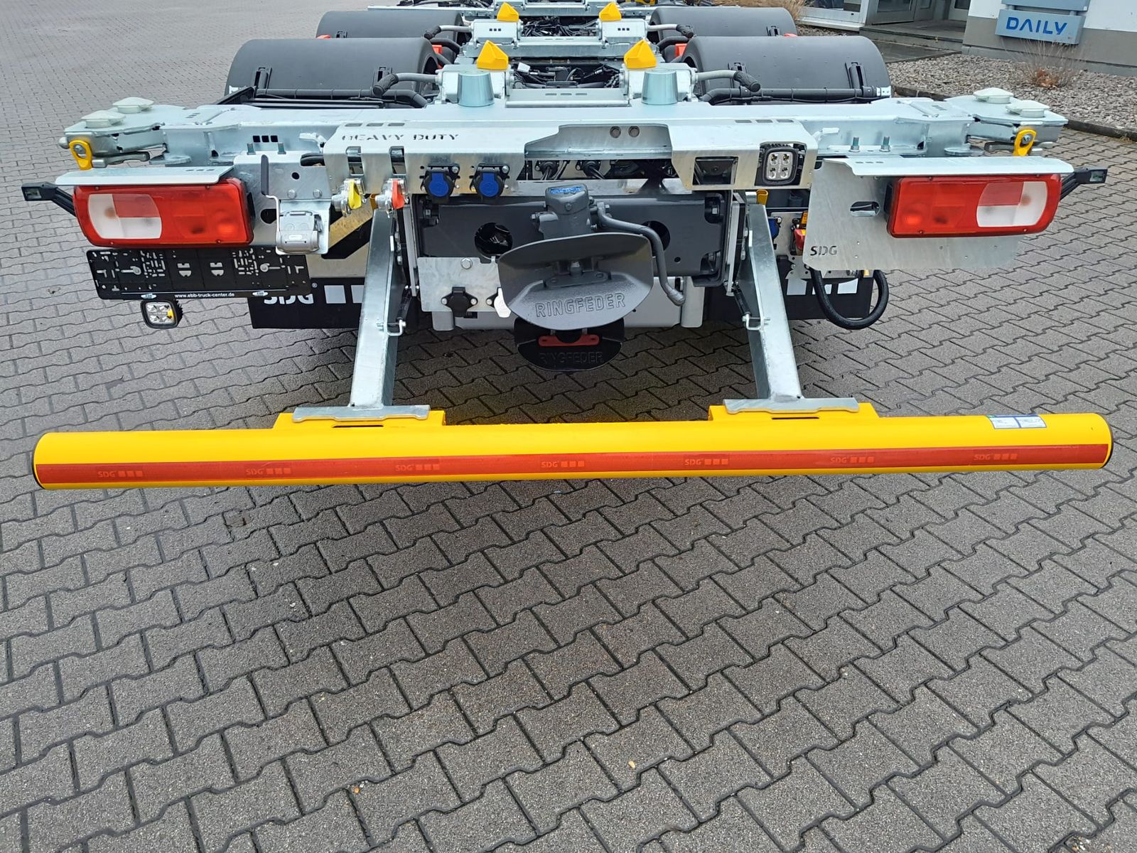 Fahrzeugabbildung DAF FAN XG 480 BDF 1120-1320 Multi