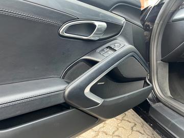 صورة مصغرة 12 لـ 2016 Porsche 991