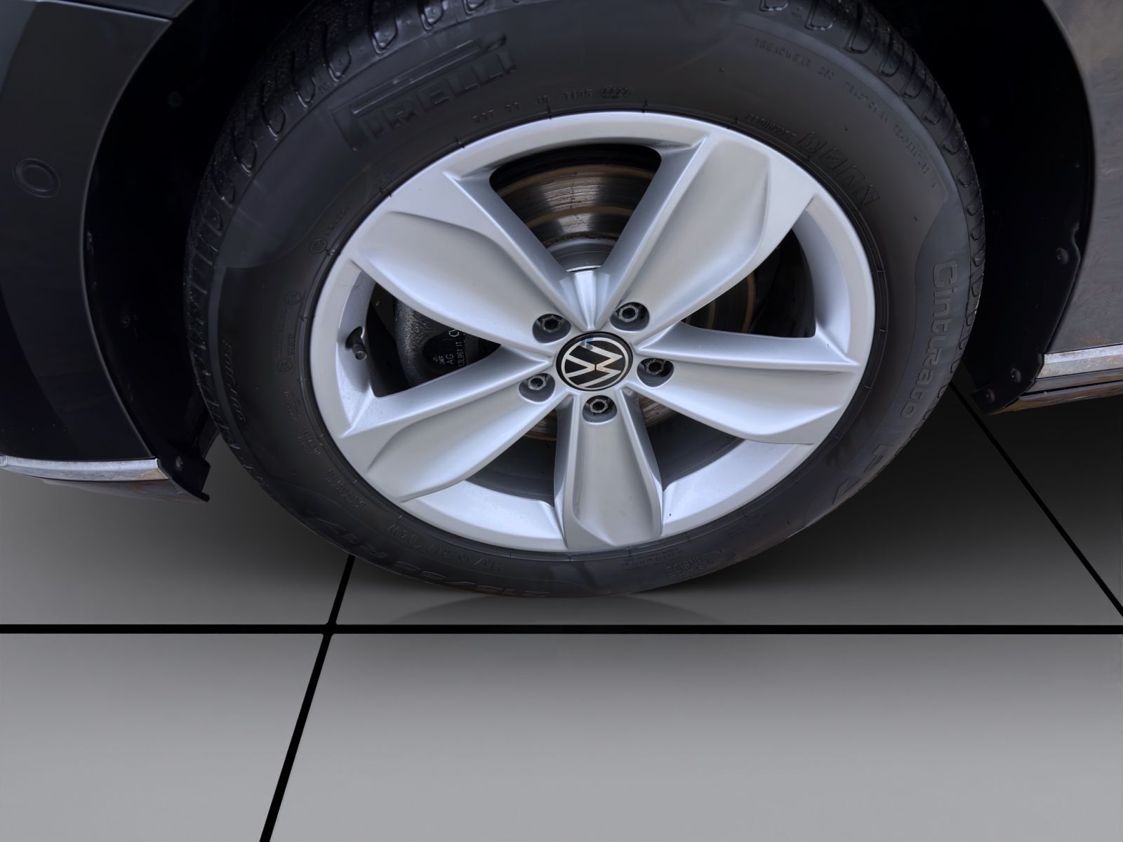 Volkswagen Passat Variant - Bild 9