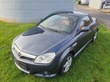 Opel Tigra 1.8 TÜV Neu Angebot bis 06.12 - Opel Tigra: A