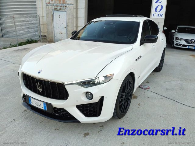 Maserati MASERATI Levante V6 AWD Gransport MOTORE FERRARI