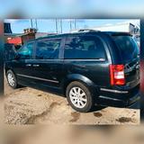 Chrysler Grand Voyager Limited 2.8 CRD Autom. Limited - Chrysler Grand Voyager mit Diesel-Antrieb: Automatik