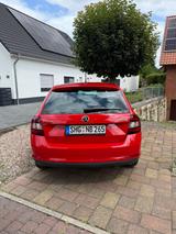 Skoda Rapid 1.0 TSI Active Spaceback Active - Skoda Rapid: Active