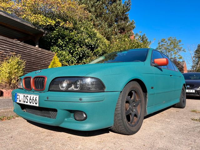 BMW E39 520i + Breyton Sommerräder 19