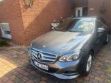 Mercedes-Benz E 250 BlueTEC 4MATIC Autom. - - Mercedes-Benz E-Klasse von privat