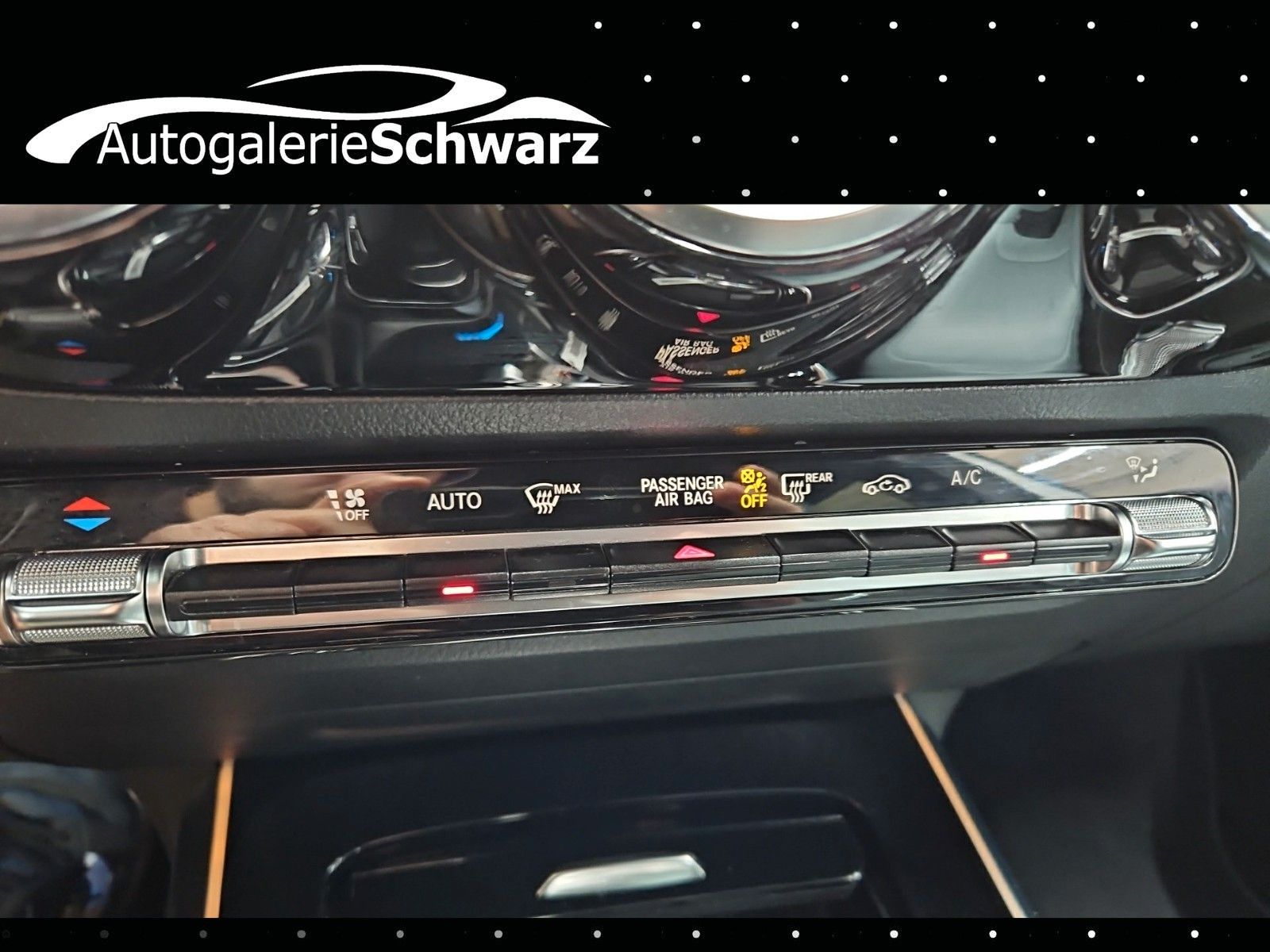 Mercedes-Benz GLA 180 7G AMG NIGHT MBEAM DIST+KAM AMB KEY BURM foto 21