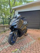 Yamaha TMAX 560 - YAMAHA TMAX 560