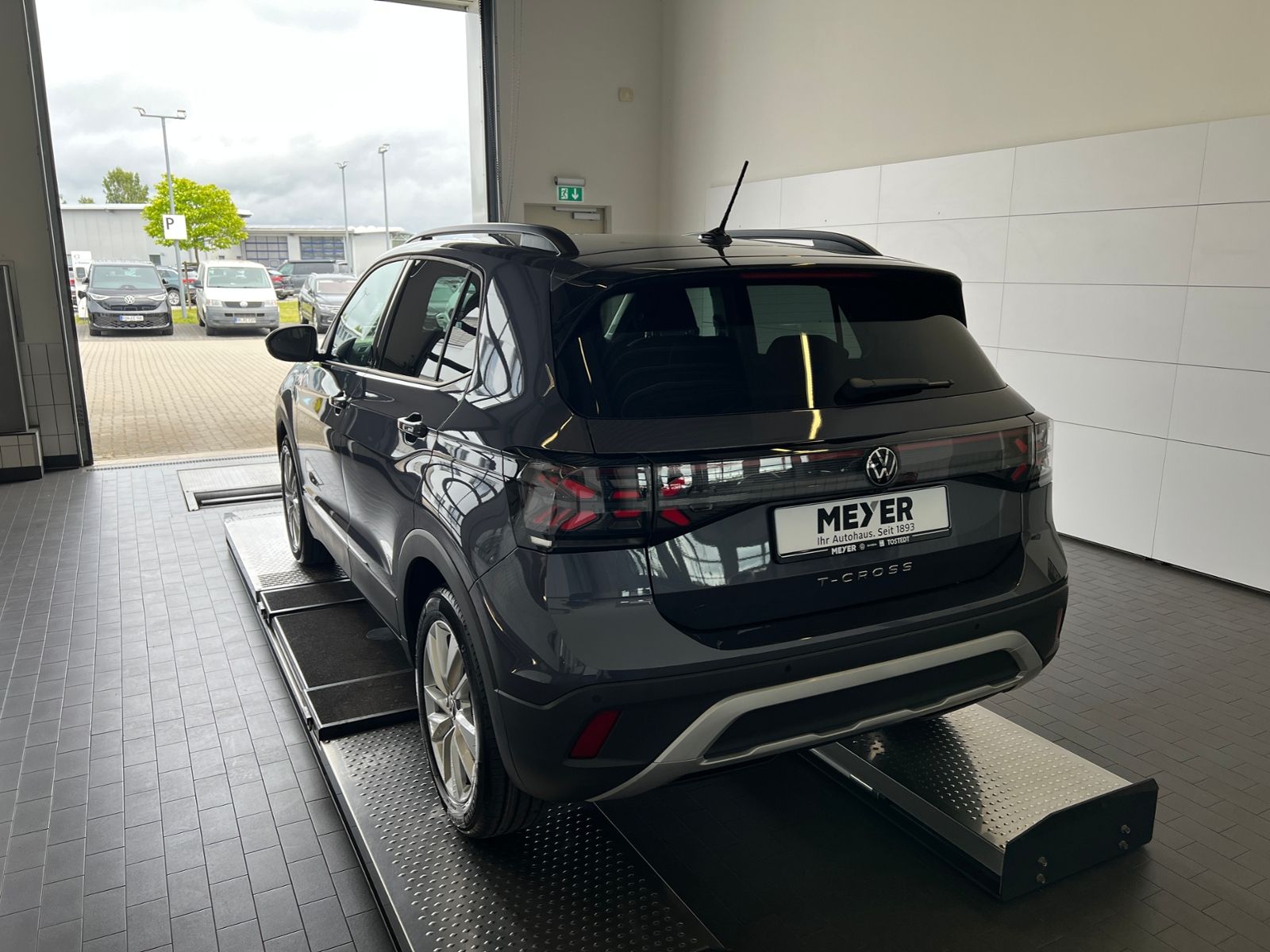 Fahrzeugabbildung Volkswagen T-Cross Life 1.0 TSI DSG *AHK,IQ-Light,ACC,Kamer