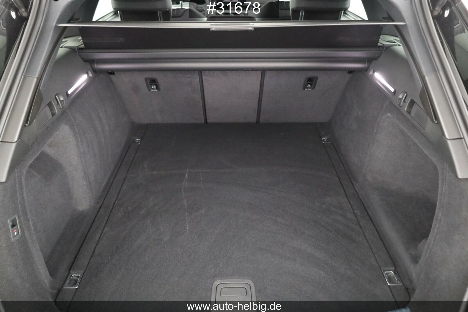 Audi A4 Avant 45 TFSI quattro S line Black AHK Pano foto 15