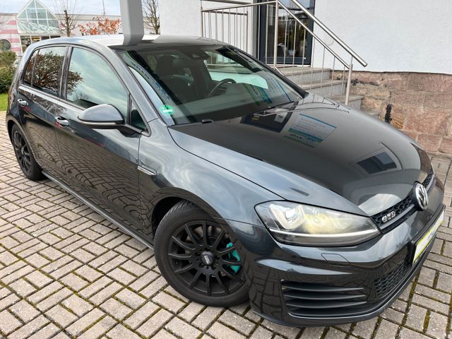 Volkswagen Golf VII Lim. GTD BMT°EU6°Navi°Alu°Xenon°