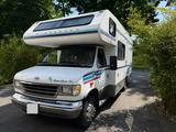 Ford Winnebago Minnie Winnie 26 auf Ford E350 Chassis - Ford F350