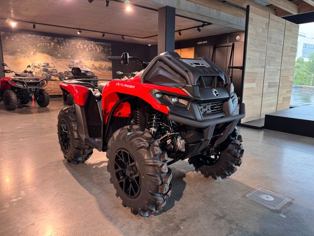 Can-Am Outlander XMR 700 INT