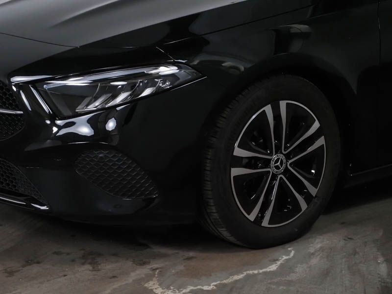 Fahrzeugabbildung Mercedes-Benz A 180 Limousine Progressive LED+Kam+WinterP+MBUX