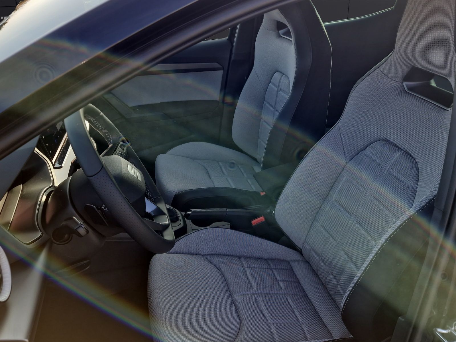 Fahrzeugabbildung SEAT Ibiza 1.0TSI DSG FR TECH PAKET VOLL-LED KESSY VC