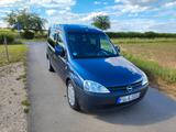 Opel Combo 1.4 Rollstuhltransporter Rampe  - gebrauchte Opel Combo aus dem Jahr 2010