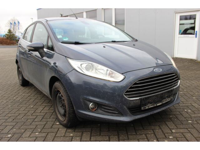 Ford Fiesta 1.5 TDCI Titanium Unfallschaden