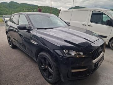Jaguar F-Pace - 3