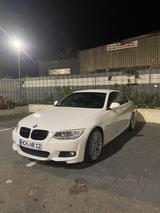 BMW 325d Coupé - M-Paket - BMW 325 mit Diesel-Antrieb: Sportwagen