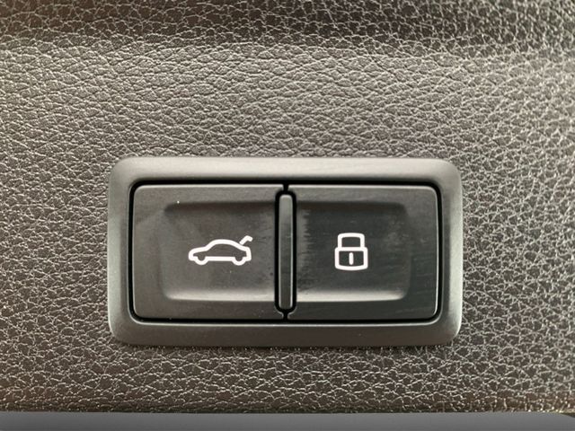 Q3 Sportback 35 TDI S LINE LED+PANO+OPTIK+NAV+VC