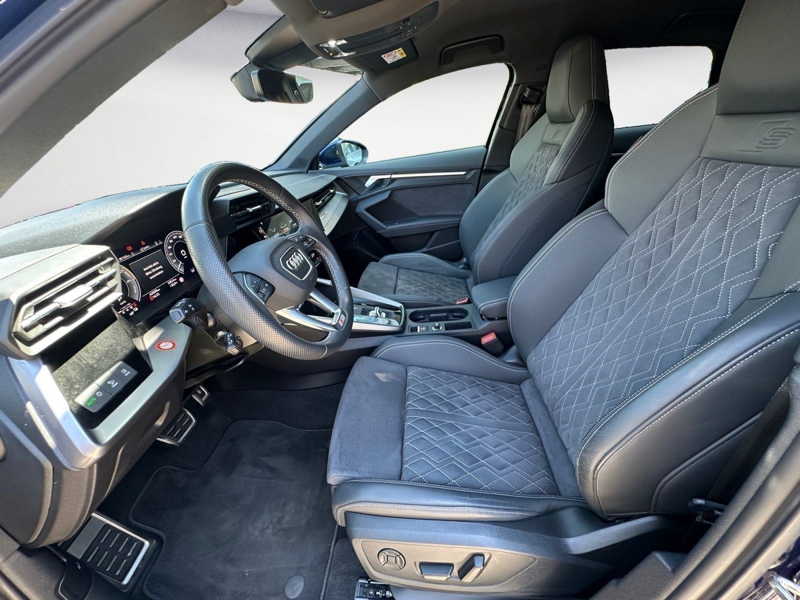 Audi A3 Sportb. 40 TFSI S tronic 40 TFSIe imagem 3