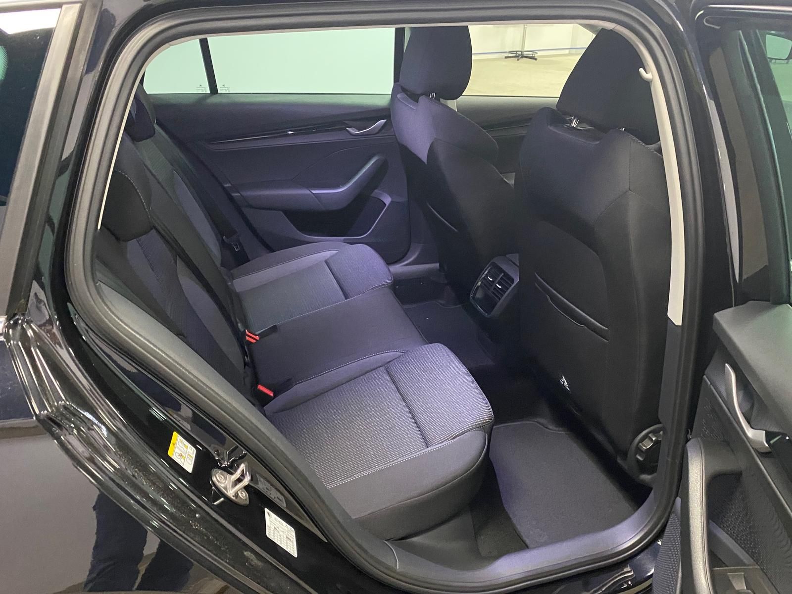 Fahrzeugabbildung SKODA Octavia 1.5 TSI mHEV Selection+ACC+RFK+5J. GARAN