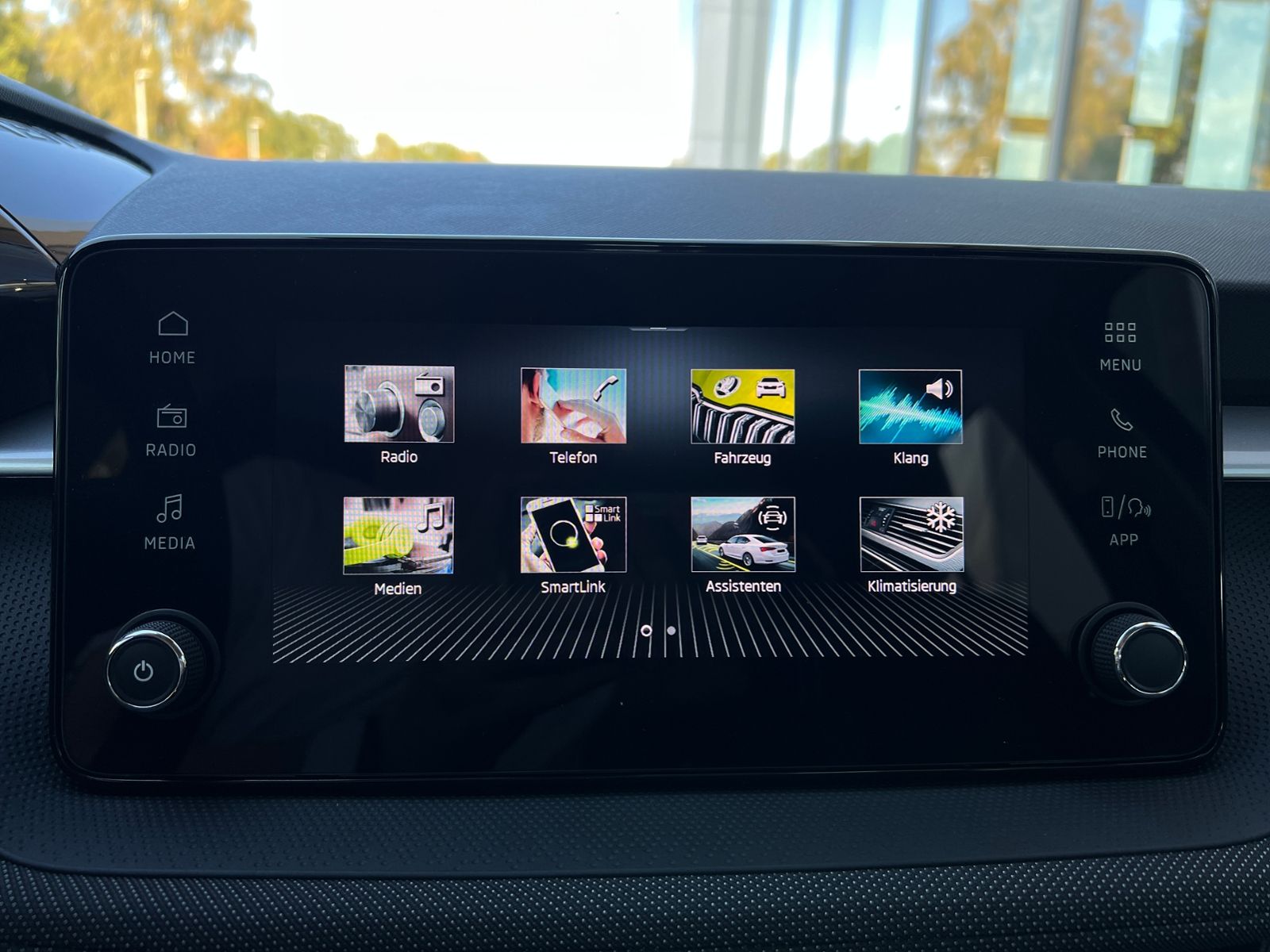 Fahrzeugabbildung SKODA Fabia Selection 1.0 TSI DSG *LED, SmartLink, Kam