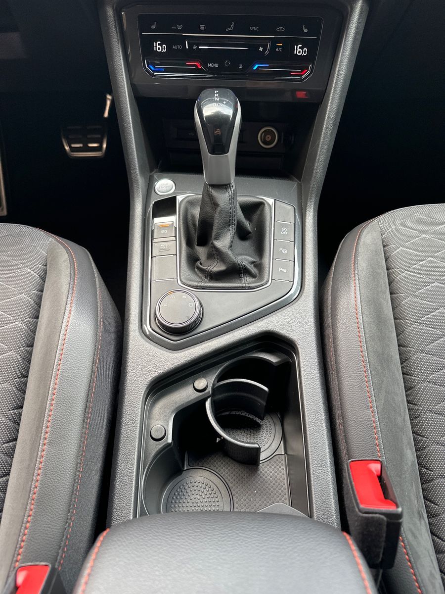 Fahrzeugabbildung SEAT Tarraco FR NAV+LED+ACC+KAMERA+AHK+STDHZG+19ZO+VC