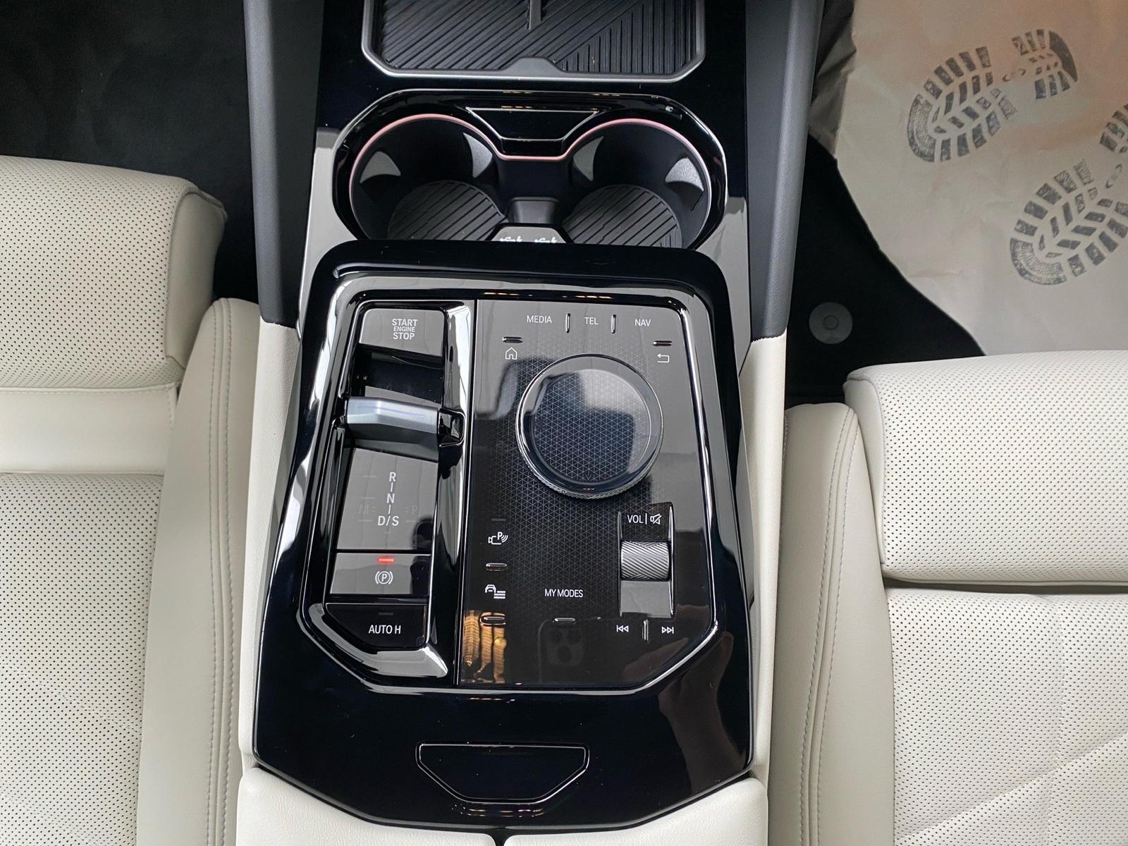 BMW 530e Touring HUD Pano DA Pro H/K AHK Sitzbelüft.