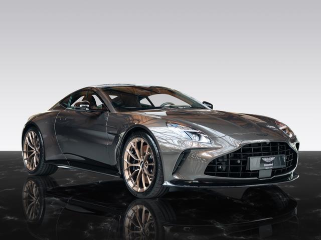 Aston Martin Vantage V8 | Q Paint | MY26 | 360 Degree Camera