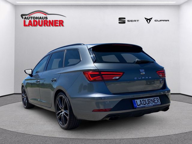 Leon ST Cupra 300 *LED+NAVI+PANO+SHZ+PDC+1.HAND*
