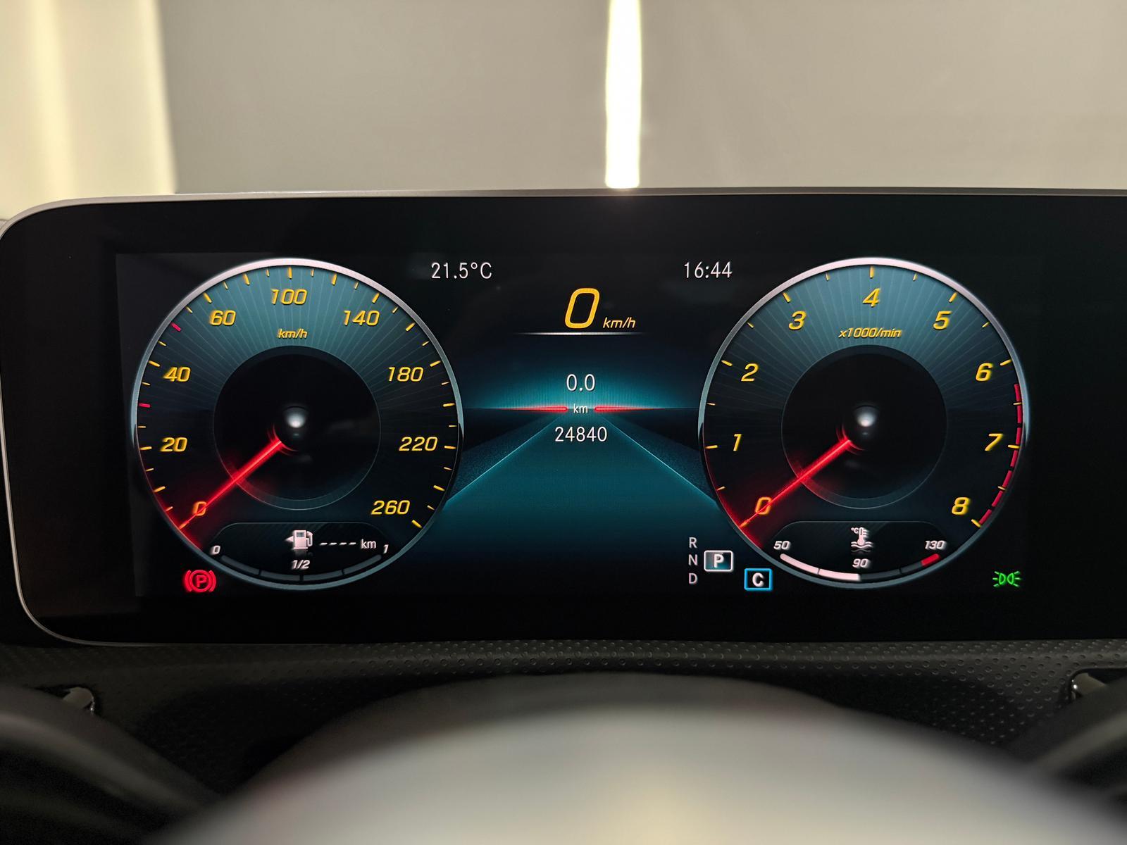 Mercedes-Benz A 250 7G LIMO AMG-LINE*WIDESCREEN*LED*SPURH*SHZ*