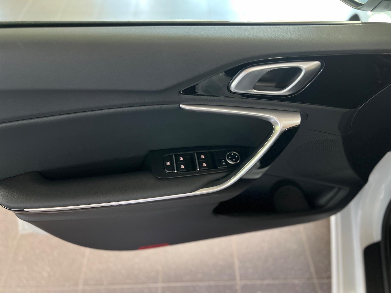 Kia Ceed Sportswagon 1.6 CRDI Vision KAM+Navi+Klima2