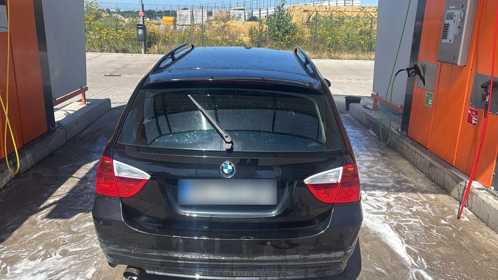 BMW 318 2007 — photo 7