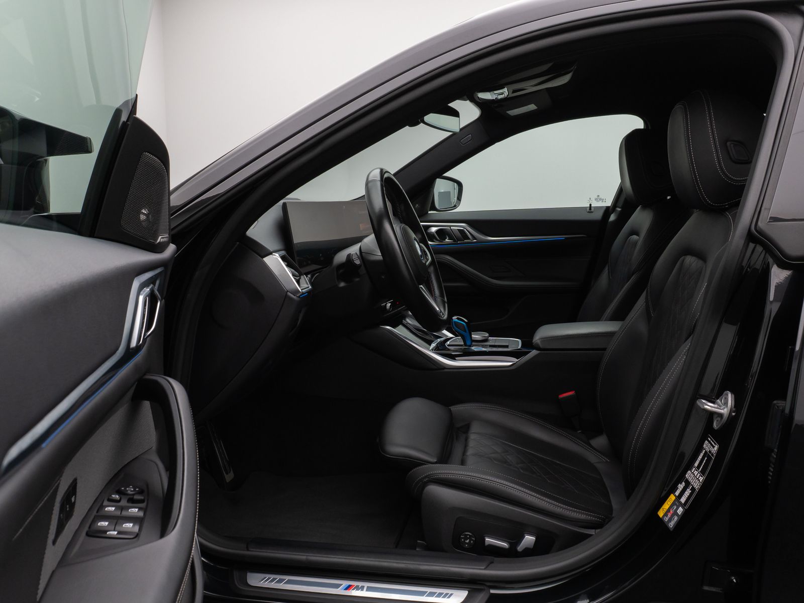 Fahrzeugabbildung BMW i4 M50 Gran Coupé Kamera Laser H/K HUD ACC AHK