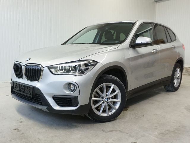 BMW X1 xDrive20i Advantage *LED*Navi*Klima*