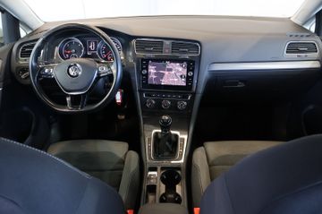 Volkswagen Golf VII 1.6 TDI Comfortline ACC+MASSAGE+AHK
