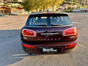 MINI Cooper D Clubman - 2
