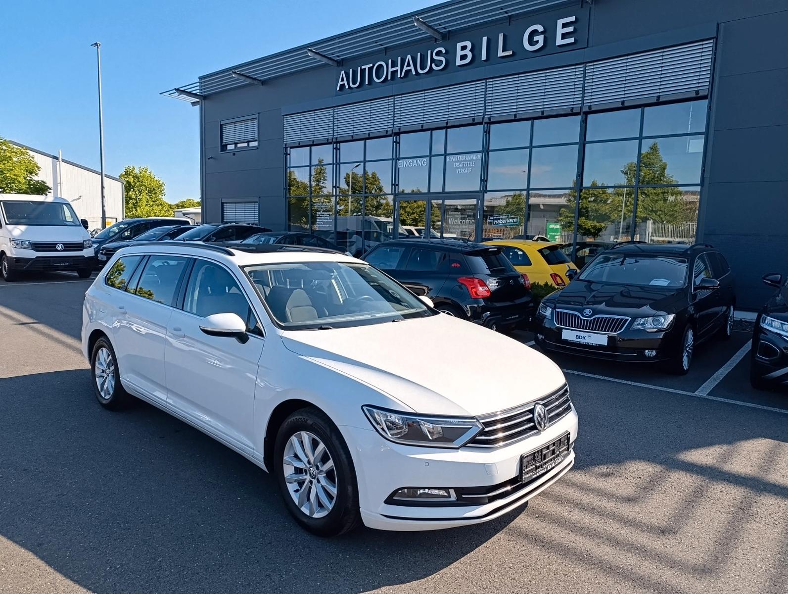 Volkswagen Passat Variant Comfortline - Pano - Klimaautom.