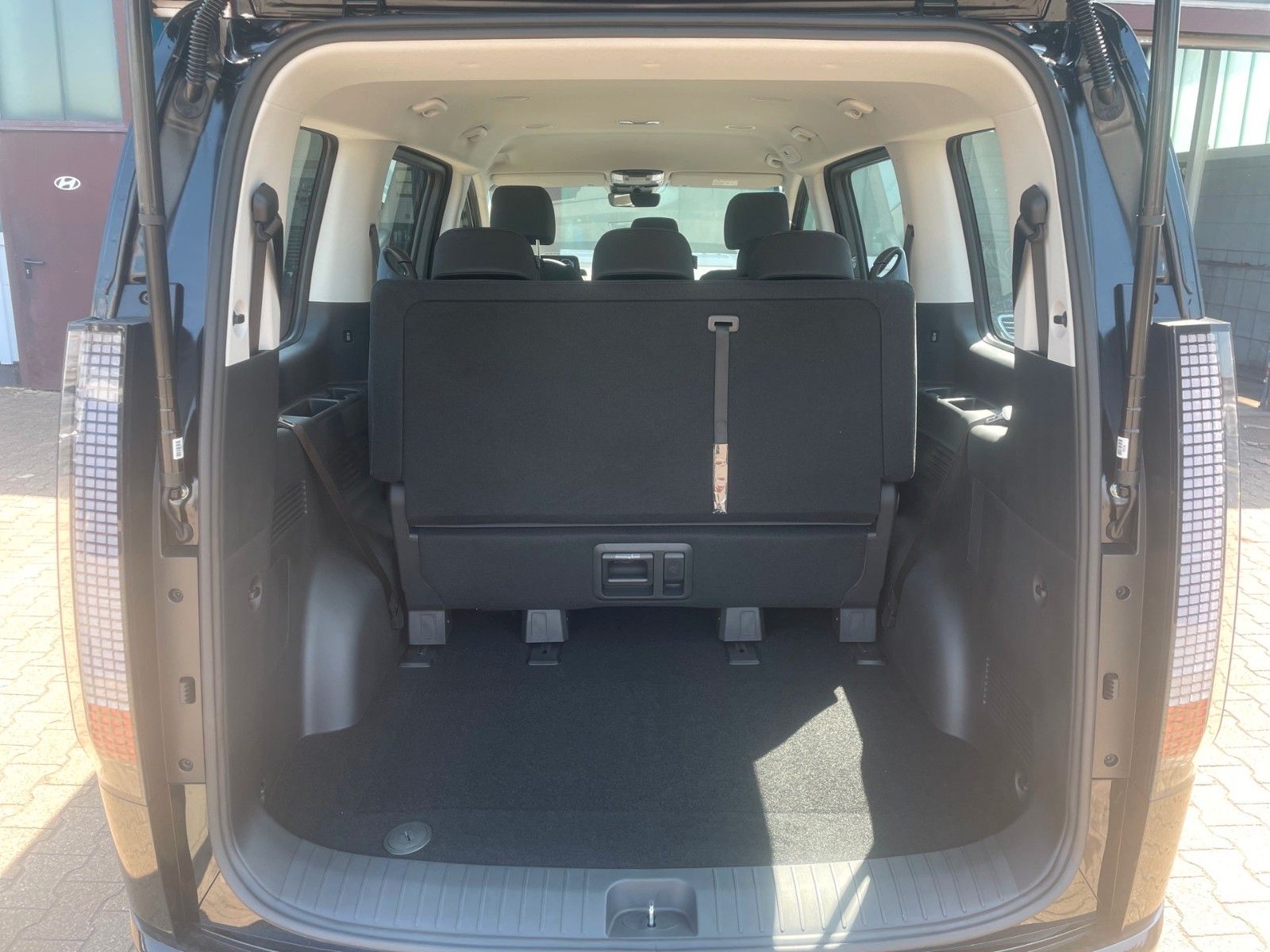 Hyundai Staria – Bild 5