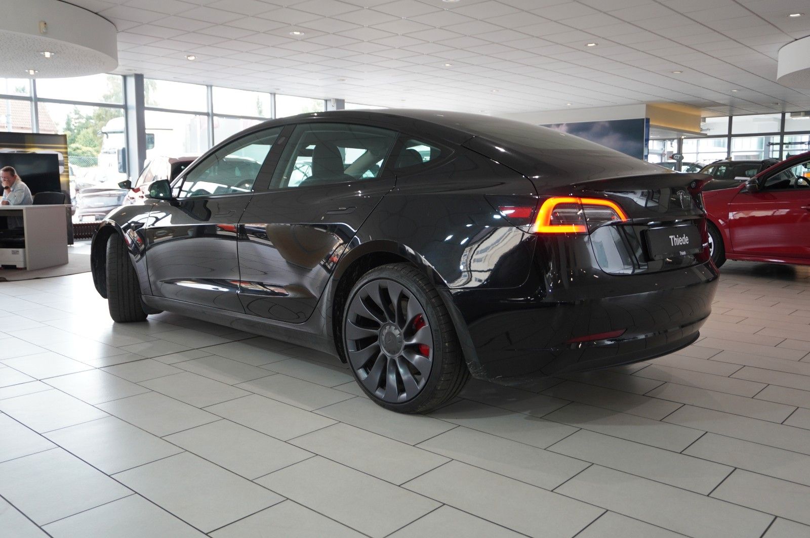 Tesla Model 3 PERFORMANCE DUAL-MOTOR NAVI SPORT SH AMD foto 16