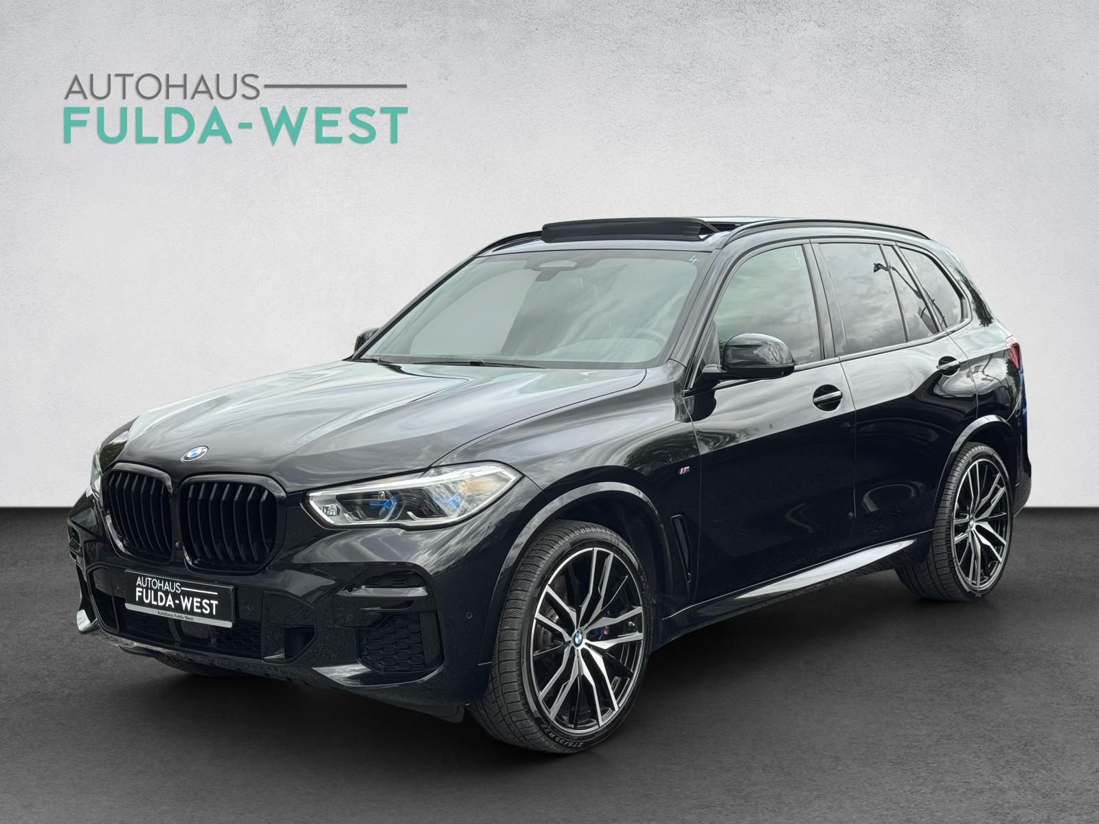 BMW X5 M50i Laser Pano DrivAssProf Standheiz AHK3,5t