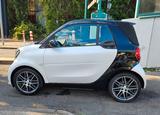 Smart Fortwo Brabus Cabrio 80kw mit Sonderfarbe  - Smart Gebrauchtwagen in Nürnberg