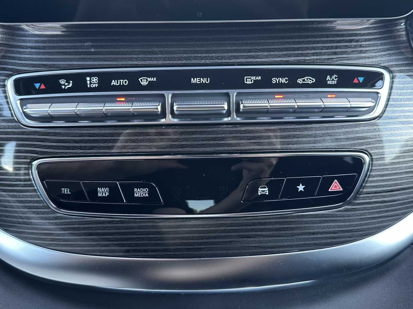Fahrzeugabbildung Mercedes-Benz V 300 d AVA ED 6Sitze Burmester 360Kamera el Tür