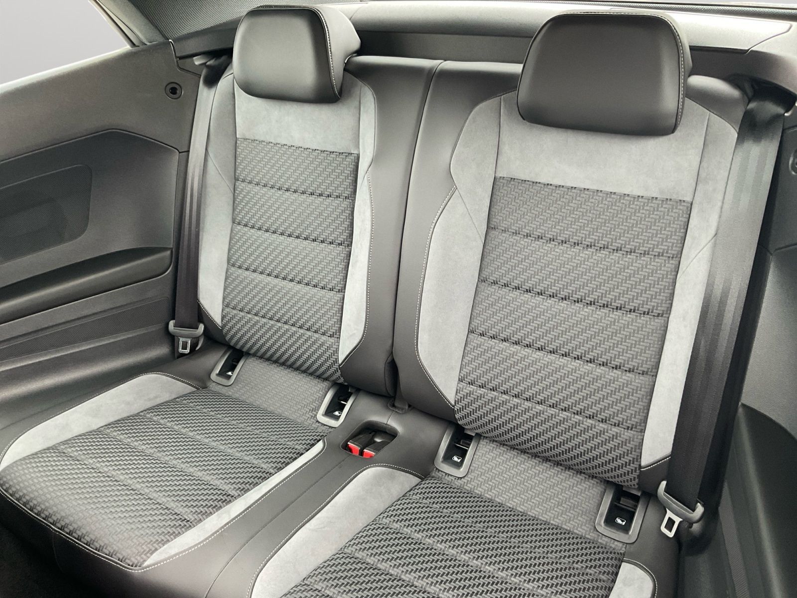 Volkswagen T-Roc - Bild 13