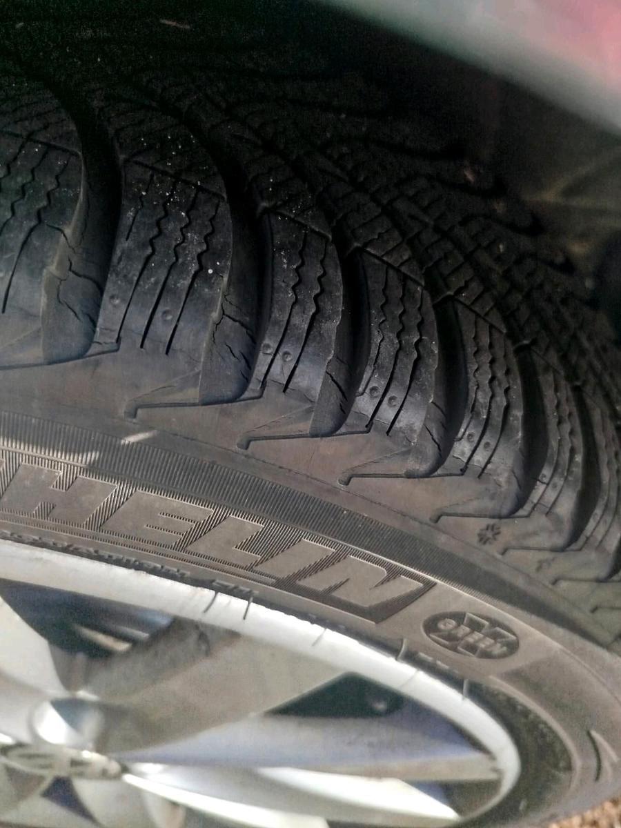 Volkswagen Passat 2011 — photo 9