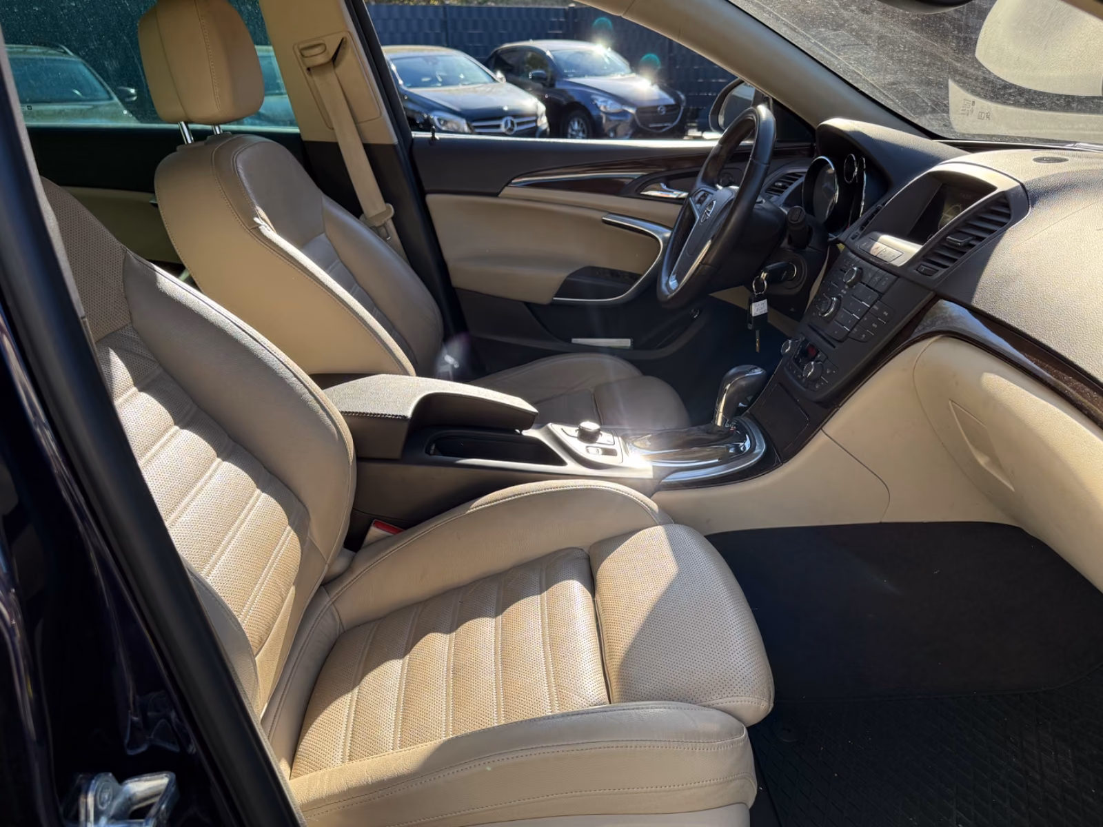 Opel Insignia 2013 — photo 14