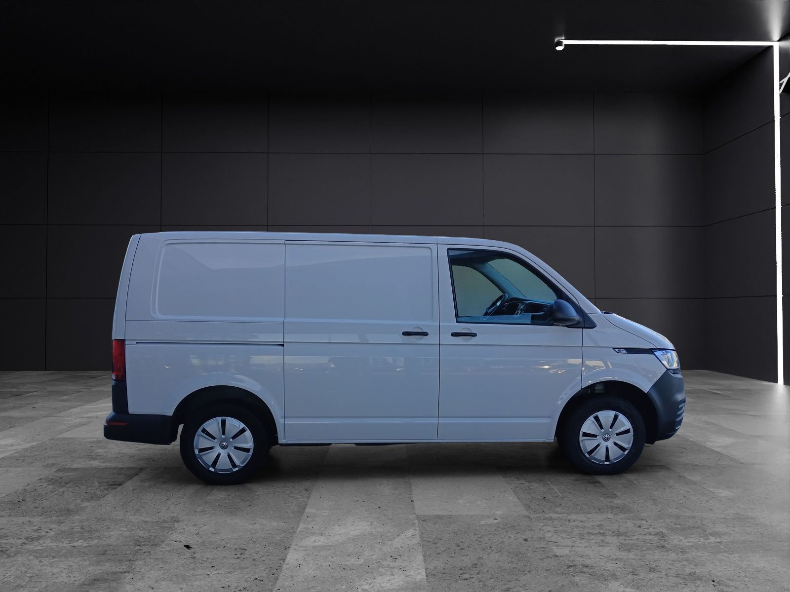 Fahrzeugabbildung Volkswagen T6 Transporter T6.1 TDI Kasten EcoProfi AHK DAB