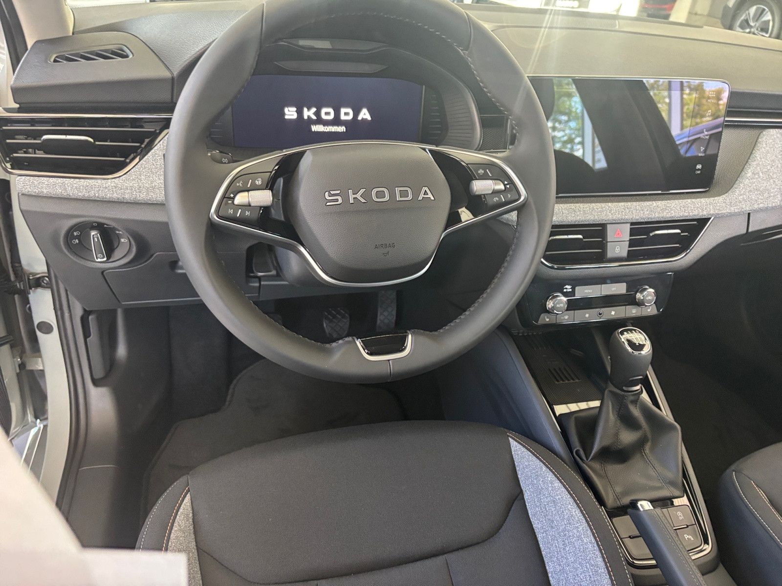 Scala Tour 1,0 TSI NAVI/ACC/SHZ