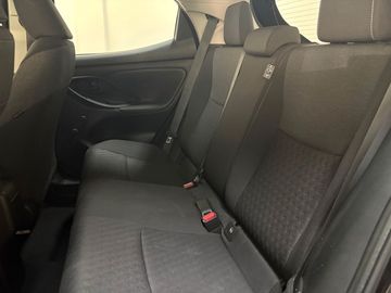 Toyota Yaris - 8