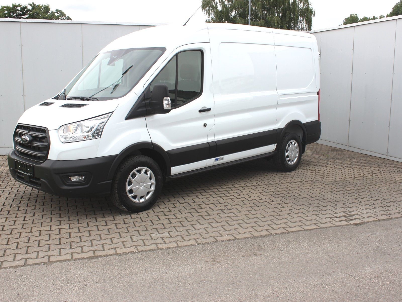 Fahrzeugabbildung Ford Transit 350 L2 Trend Kühlfahrzeug